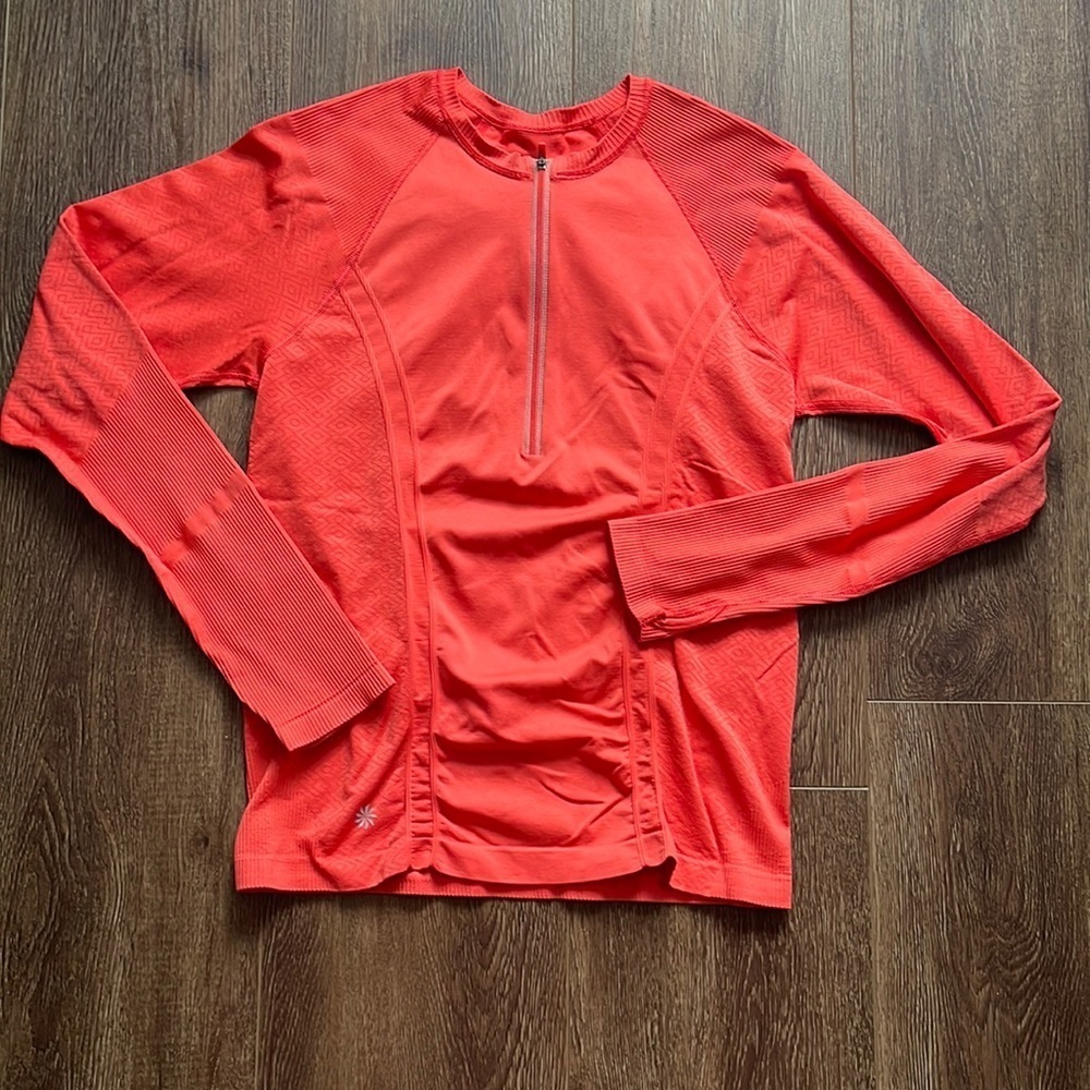 Coral Lace Back Shirt Activewear Top Sz. XL